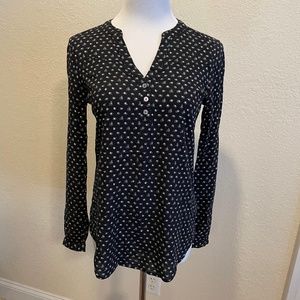 Express black and white long sleeve rayon blouse